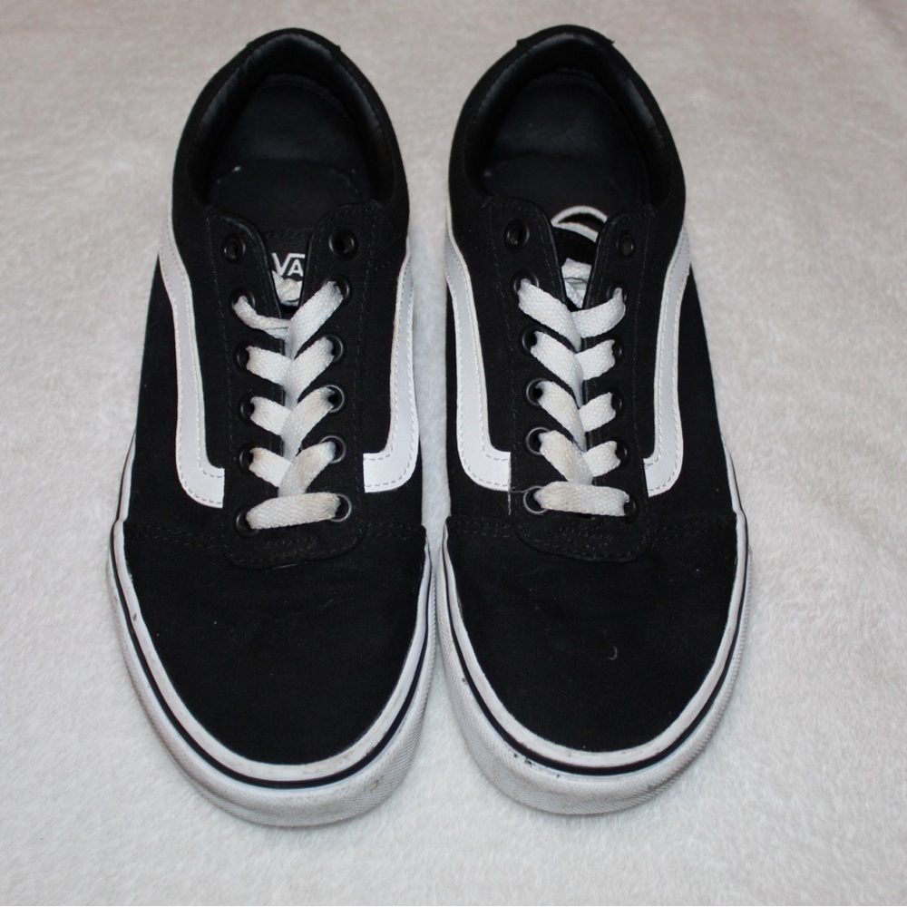 Vans Low Top Sneaker